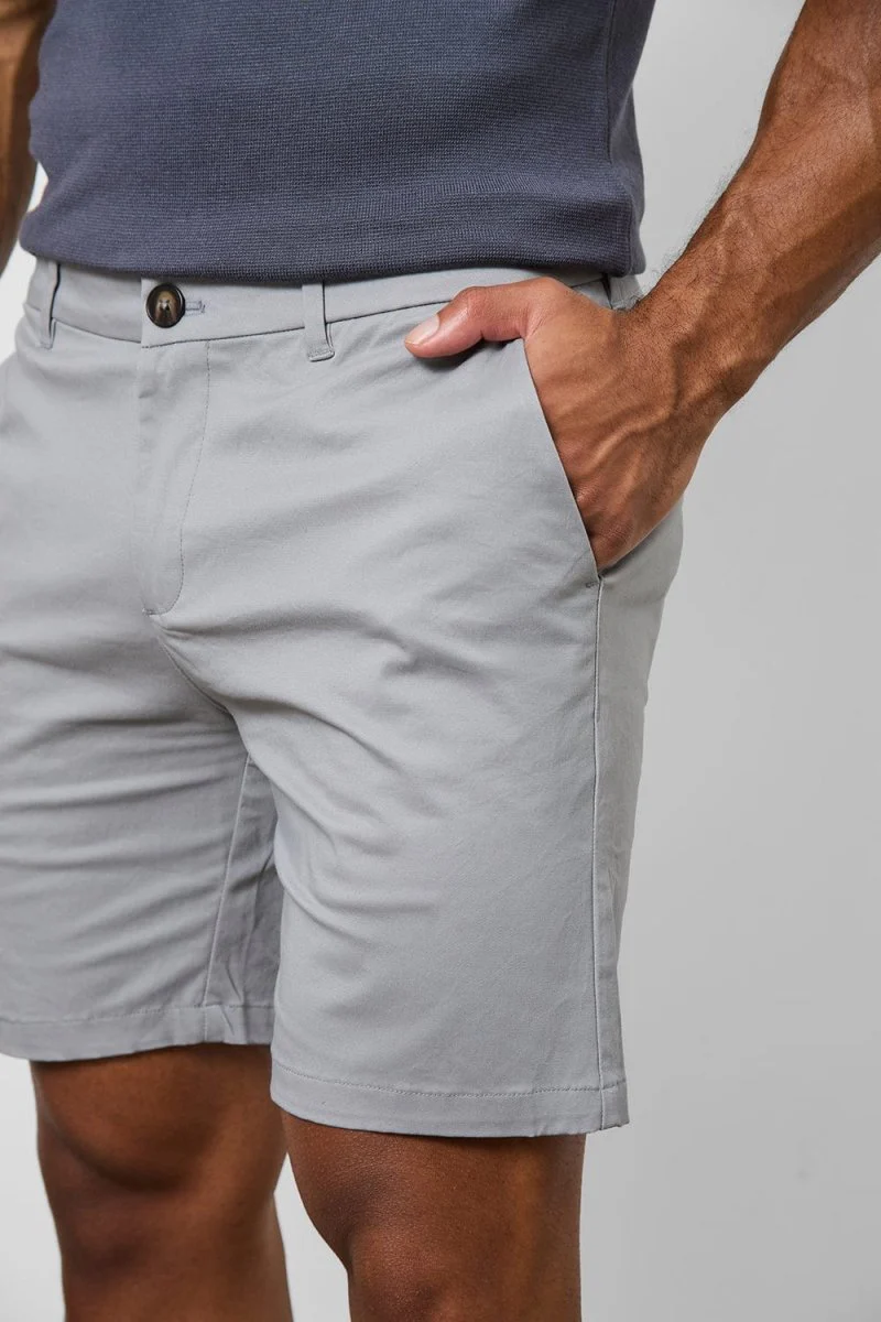 Muscle Fit Stretch Chino Shorts in Pale Grey - Image 3