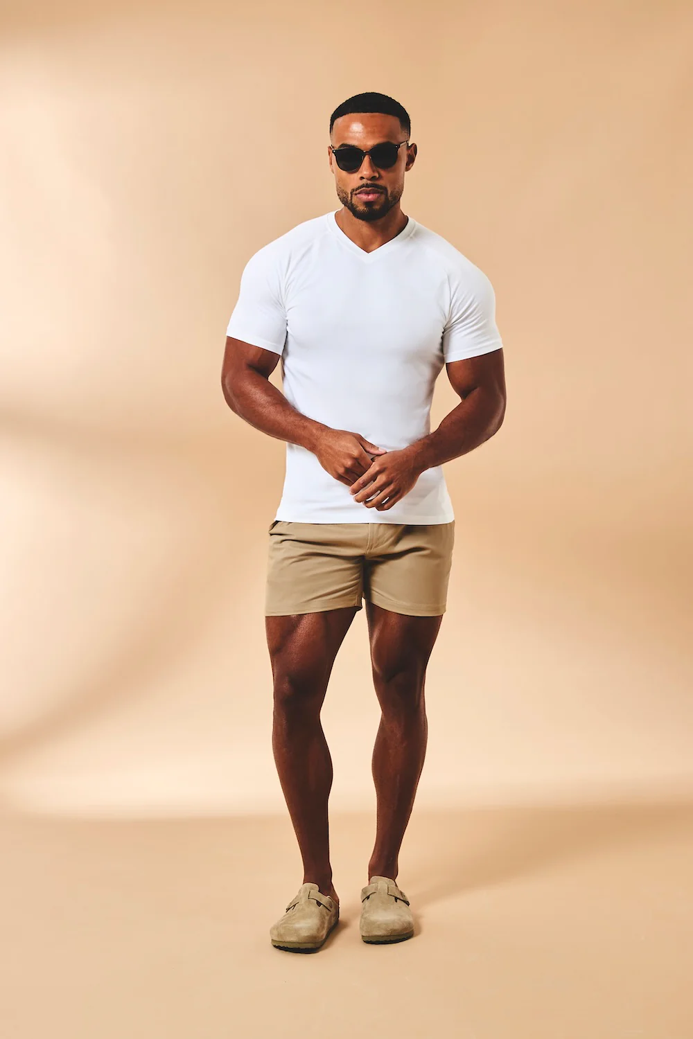 Muscle Fit Stretch Chino Shorts-Shorter Length in Dark Stone - Image 4