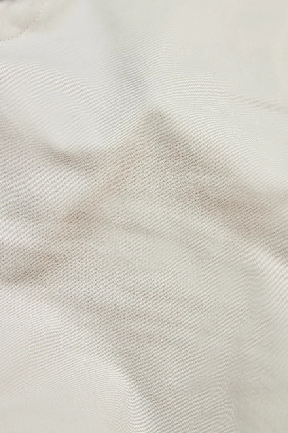 Muscle Fit Stretch Chino Shorts-Shorter Length in Dove Grey - Image 7