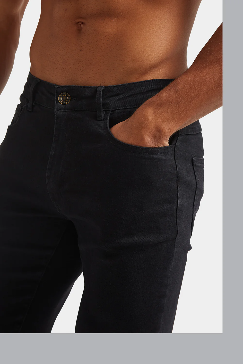 Muscle Fit Jeans in Black - Image 5