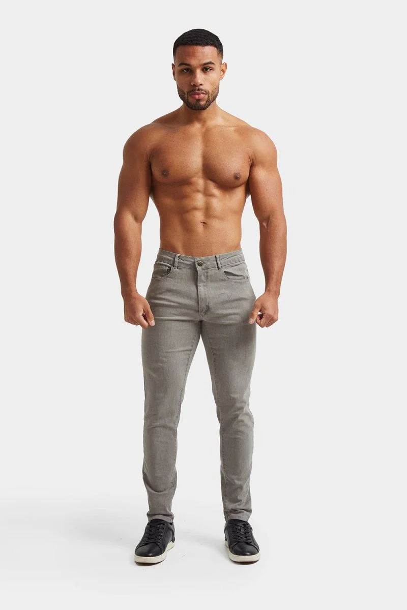 Muscle Fit Jeans in Light Grey - Image 5