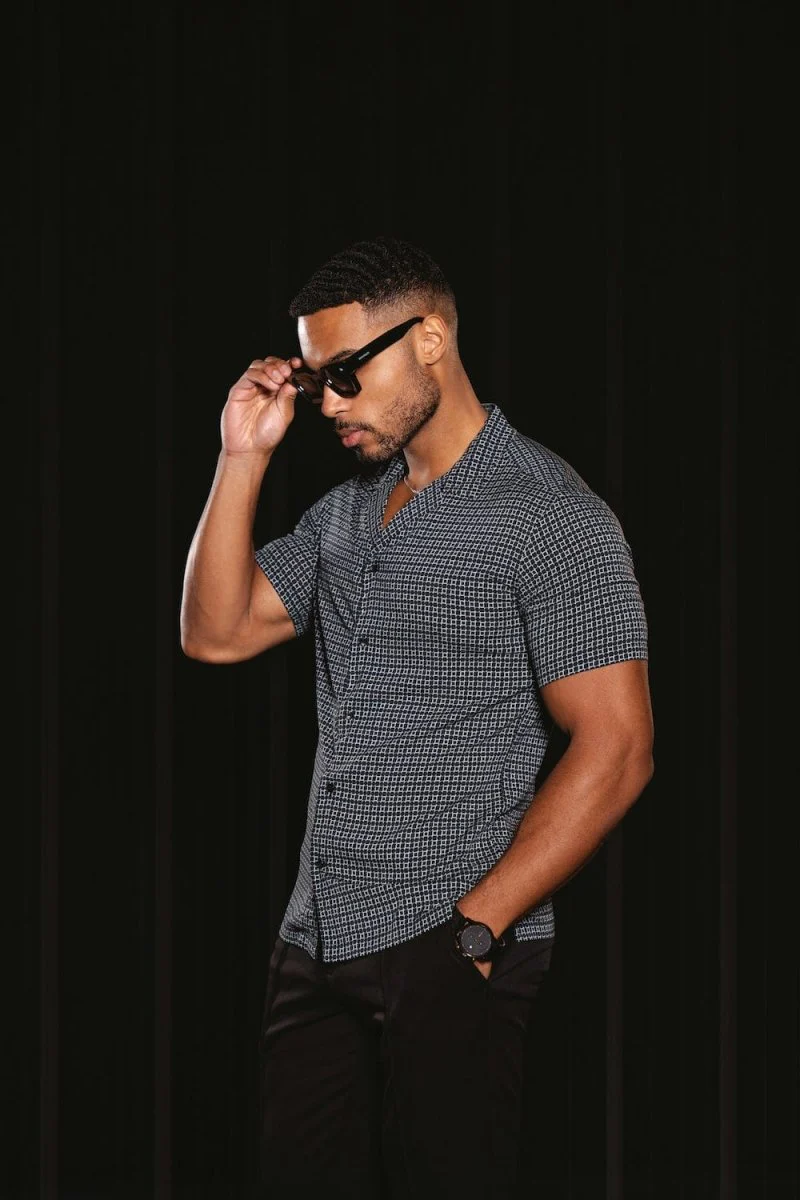 Shape Shift Printed Short Sleeve Shirt - Image 4