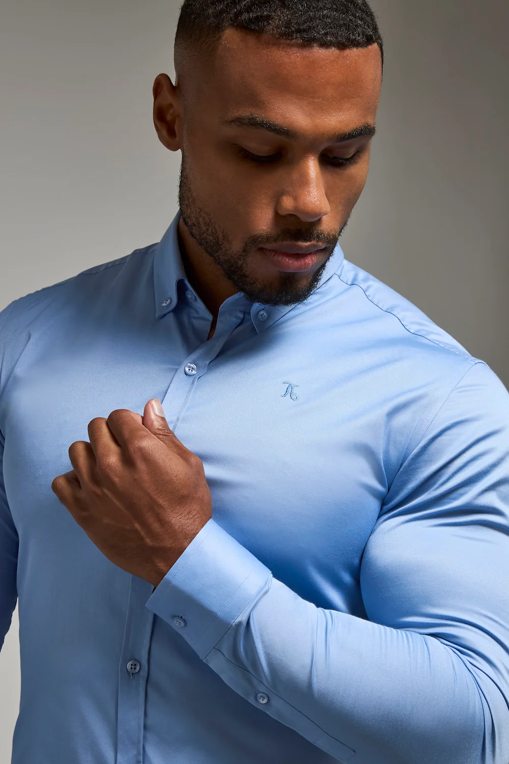 Muscle Fit Signature Shirt in Mid Blue - Image 4