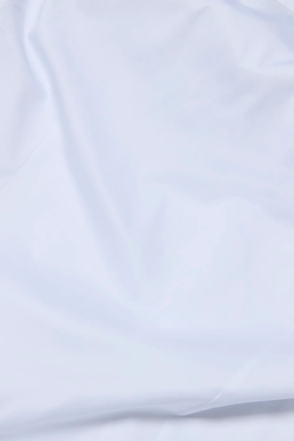 Muscle Fit Signature Shirt 2.0 in White - Image 9