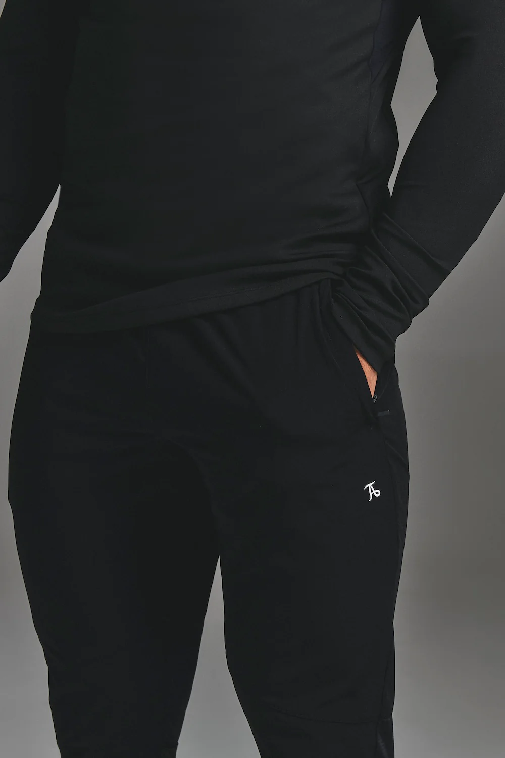 Training Joggers in Black - Image 4