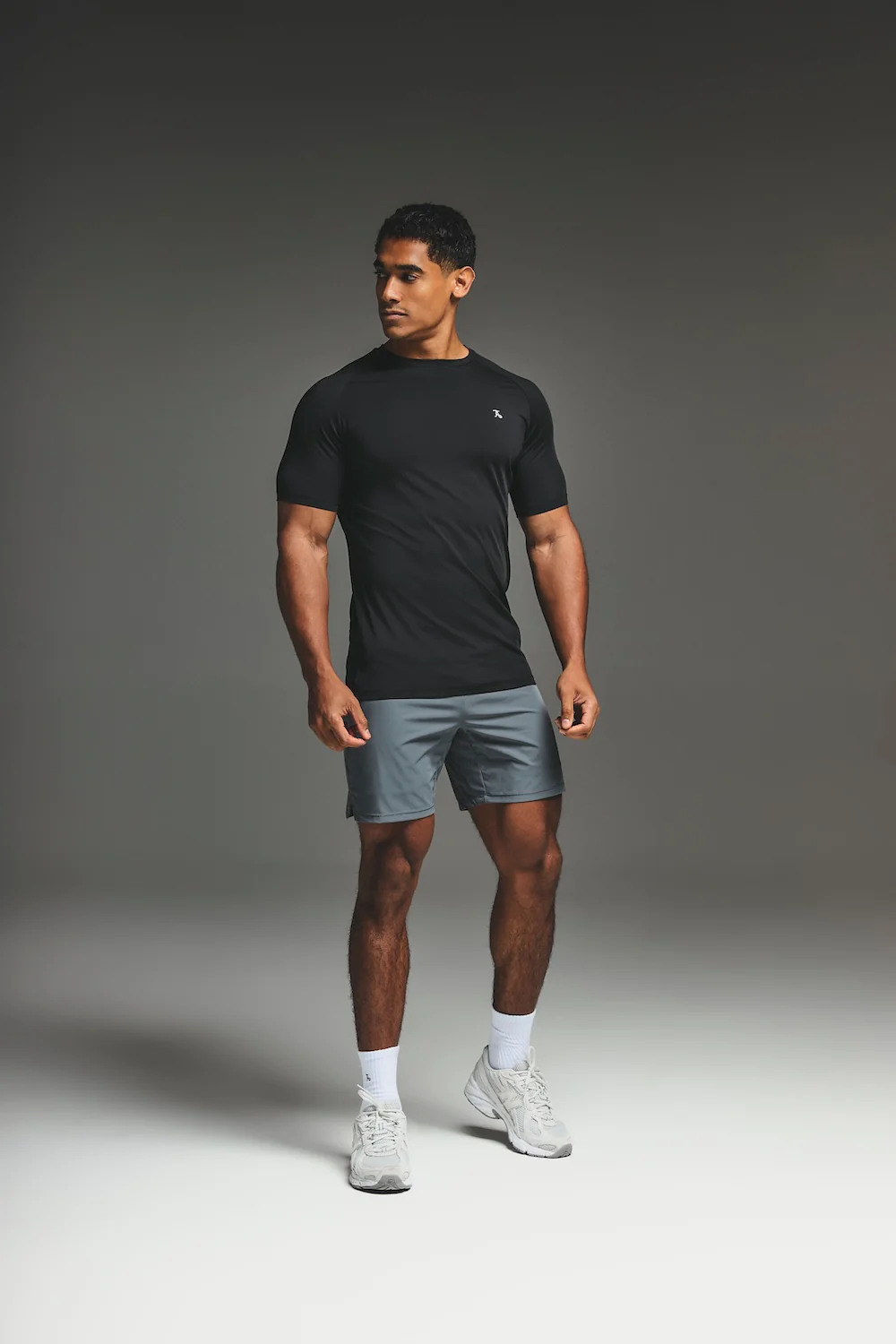Training Top in Black - Image 3