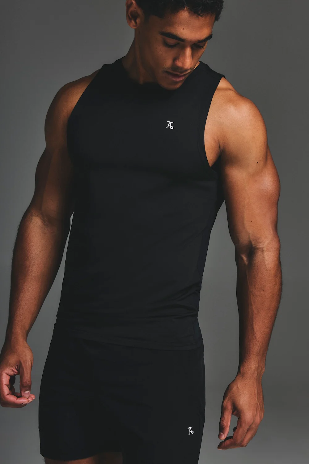 Training Vest in Black - Image 7